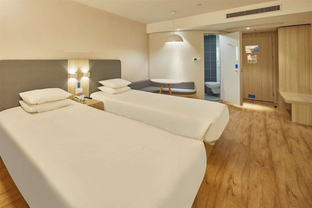 Hanting Hotel Shanghai Tangqiao Subway Station Екстер'єр фото