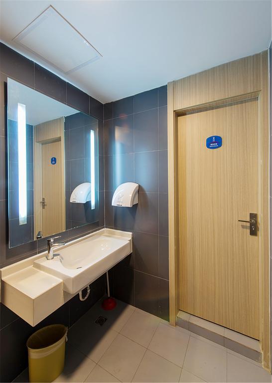 Hanting Hotel Shanghai Tangqiao Subway Station Екстер'єр фото